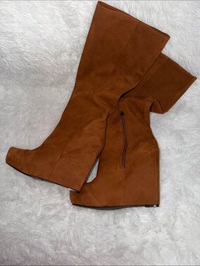 Boutique 9 Cognac Suede Tall Platform Wedge Boots Size 9 NWOT